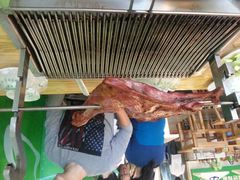 -欢乐牧人蒙古炭烤羊腿(四平路店)