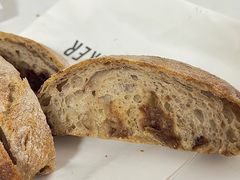 奥索奶酪草莓干恰巴塔-DRUNK BAKER(上海陕康里店)