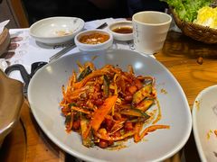 -草家酱蟹炭火烤肉店(珲春南路一店)
