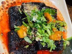 -爆炸头阿姨小四川正宗川味小吃(无任何分店)