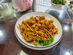 -六和聚传统烤鸭.天津菜(和平店)
