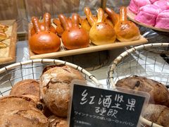 -分子跳动鲜活面包(五一大道店)