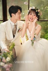 -雪中彩影婚纱摄影·品控旗舰店