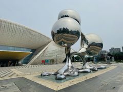 -梦东方未来世界航天主题乐园