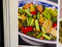 -老兰家传统烧烤炒菜泡馍(小南门店)