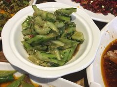 拍个黄瓜-兔槽江湖菜·重庆璧山兔(水围店)