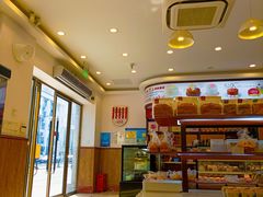 -红宝石·鲜奶小方·海派西点房(南丹店)