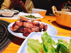 -唯成•韩国炭火烤肉 유성고기