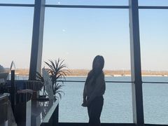 -抱抱地球咖啡馆(国家海洋博物馆店)