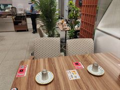 -必胜客(新中纬店)