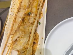 -锅飘飘·东北铁锅炖(雨花客厅店)