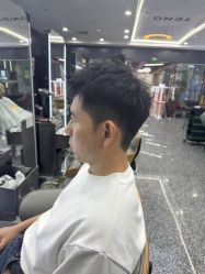 -藤野造型烫染接发