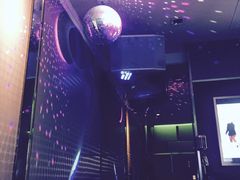 -乐界KTV(虹桥中心店)