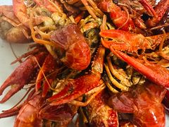 -郑记•不夜城烧烤•龙虾•虾蟹(黄鹤楼店)
