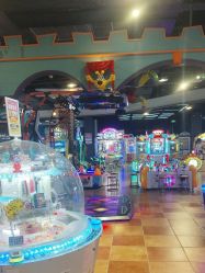 -卡通尼乐园·生日会(烟台永旺店)