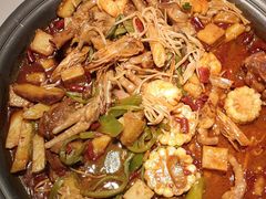 -徐记小怪兽肉蟹煲(中央大街店)