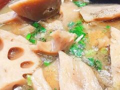 -董厨煨汤馆(车站路店)