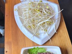 -小小河边鱼(天润城店)