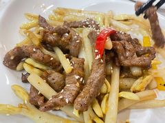 花生芽炒牛肋条-顺峰顺水顺德菜(第一百货店)