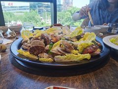 -日进一片海.生腌海鲜火锅.宵夜烧烤(三里屯总店)
