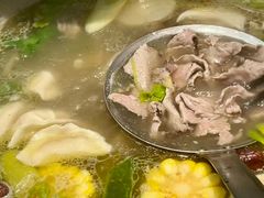 -乡土黄·鲜牛肉火锅·小龙虾(兴业街店)