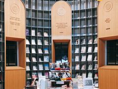 -思南书局·诗歌店