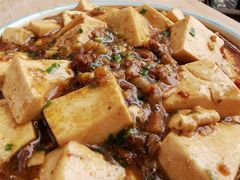 -红土地(地铁站)