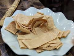 豆皮-肖肖酸萝卜鱼火锅(总店)