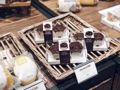-皇冠幸福里动物奶油生日蛋糕(宗关地铁店)