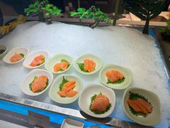 -腾阁自助餐厅(朝林广场店)