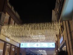 -王府井奥莱临潼小镇(临潼店)