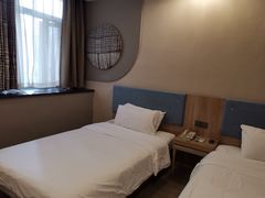 -如家酒店·neo(长沙步行街黄兴广场地铁站店)