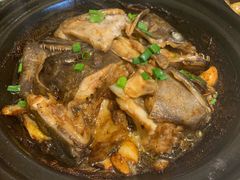 蒜烧蝶鱼头-韩邦朝天锅