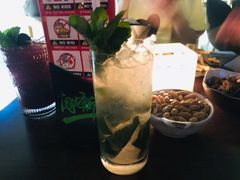 -TZ House音乐现场(来福士中心店)