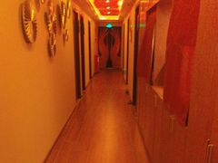 -金色莲花泰式按摩SPA(石牌店)