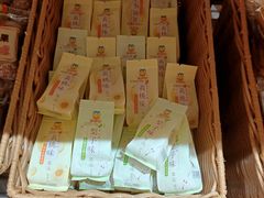 纸袋果冻-来伊份(云从路店)