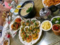 -潘先生平价海鲜城(神州半岛店)