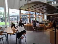 -星巴克(北京西大望路温特莱店)