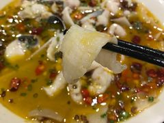 酸菜鱼-美极鲜食坊(宝安南路店)