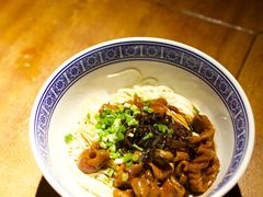 -沪西老弄堂面馆(定西路店)