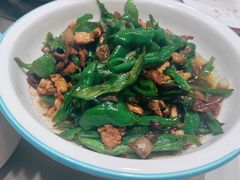 辣椒炒肉-福巷湘食小馆·猛火现炒(上海首店)