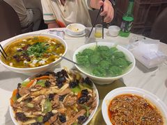 -柏合黄记豆腐皮饭店