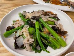 荷塘素食-德胜轩正宗顺德菜(宝安沙井会展中心店)