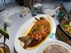 -费大厨辣椒炒肉(高铁吾悦广场店)