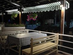 露天位-Local泰莲庭(虹鳟鱼店)