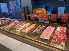 -山焱·炭火自助烤肉(周浦万达店)