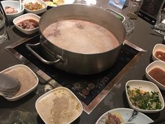 -捞王锅物料理(上海世茂广场店)