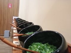 -独食火锅·半米屋台(直营总店)