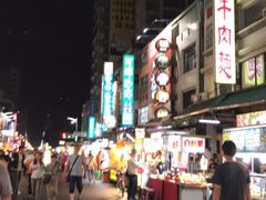 -六合夜市