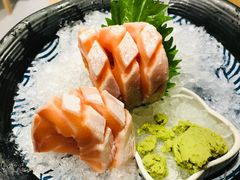 三文鱼腩刺身-松岛日本料理(汾江路店)